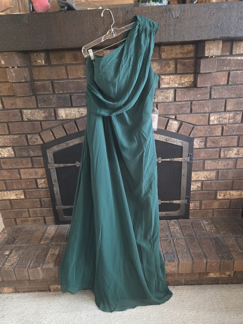 Rachel One-Shoulder Green Chiffon Gown